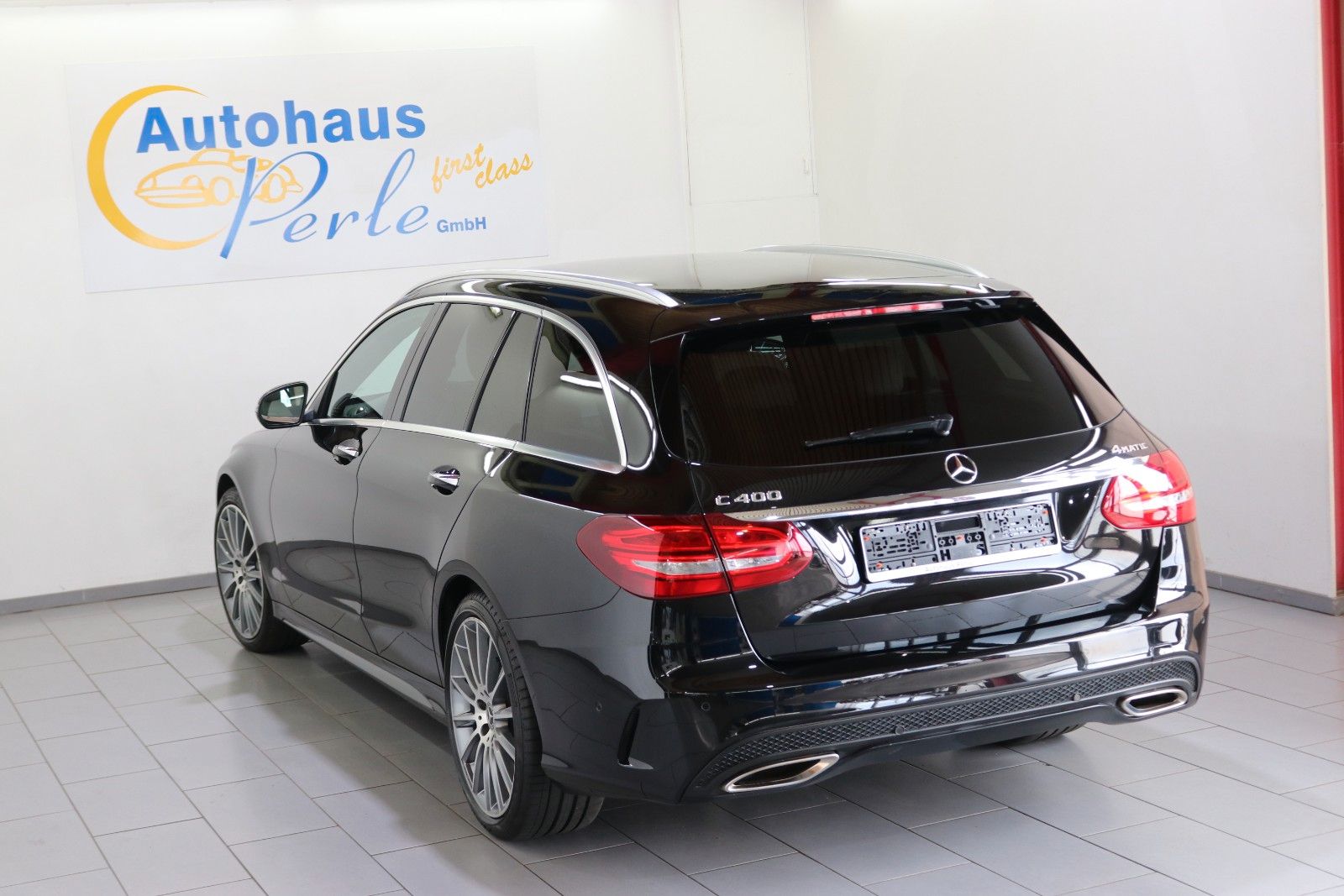 Mercedes-Benz C 400 – Bild 3