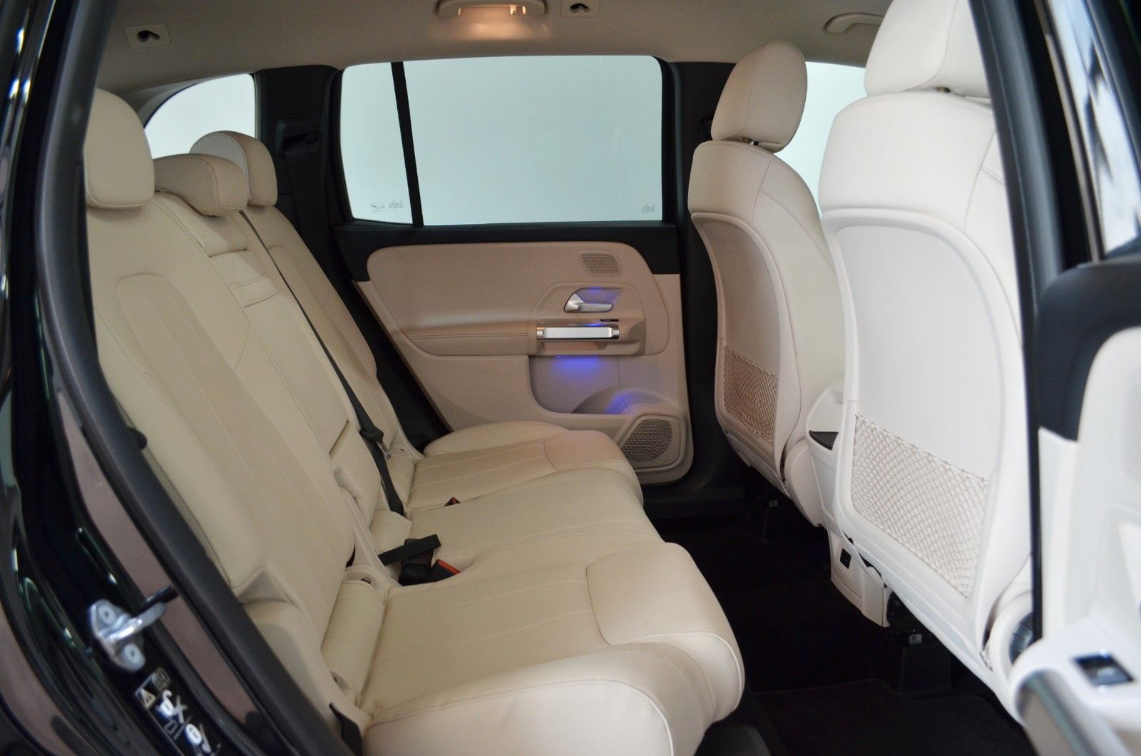Mercedes-Benz GLB 220 – Bild 13