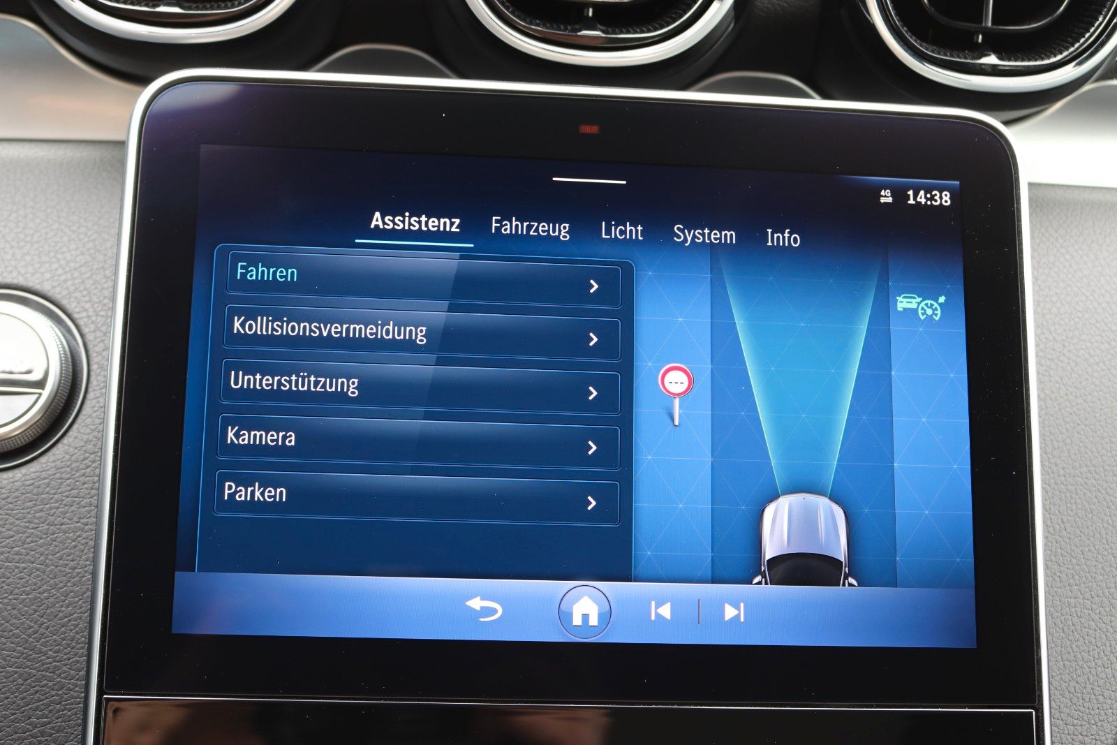 Mercedes-Benz C 220 – Bild 22