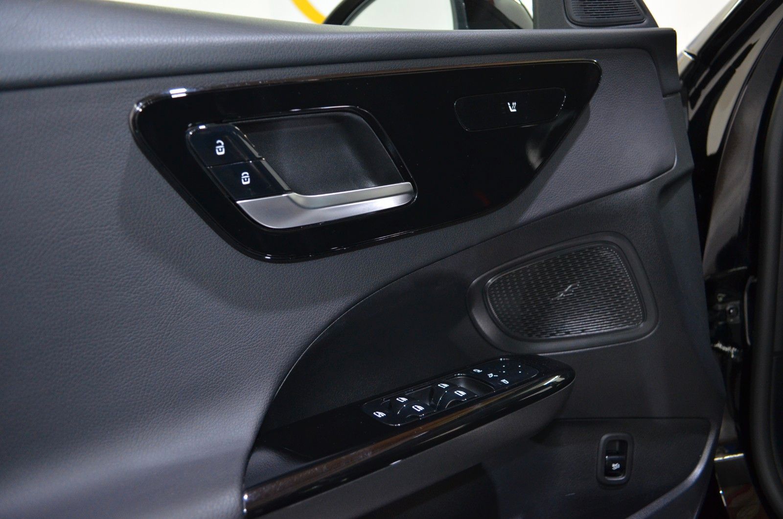 Mercedes-Benz C 220 – Bild 17