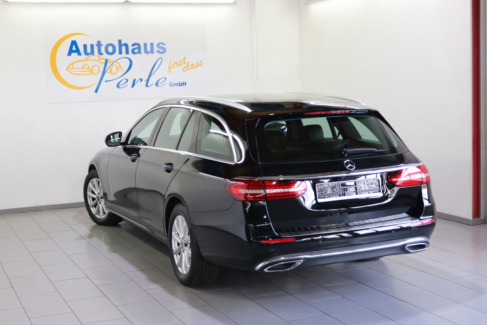 Mercedes-Benz E 220 – Bild 3