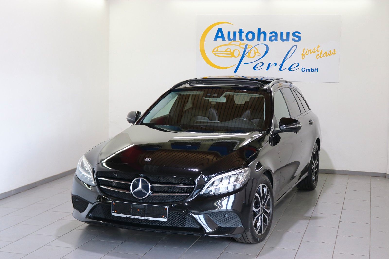 Mercedes-Benz C 300 – Bild 2
