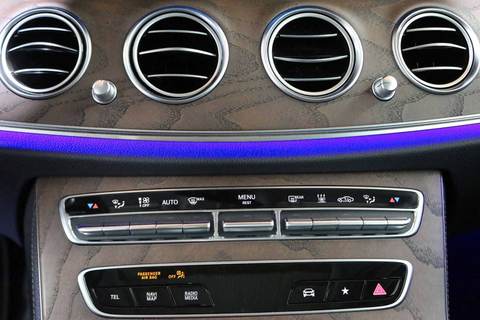 Mercedes-Benz E 400 – Bild 22