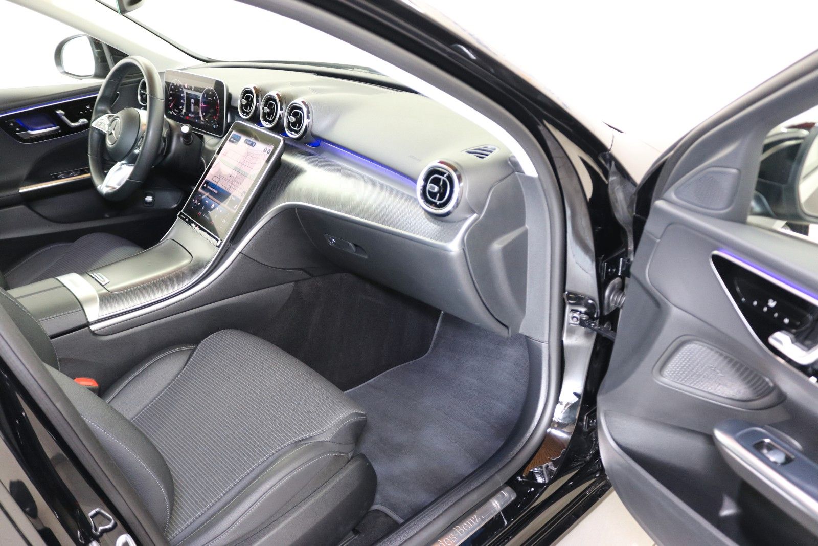 Mercedes-Benz C 220 – Bild 14