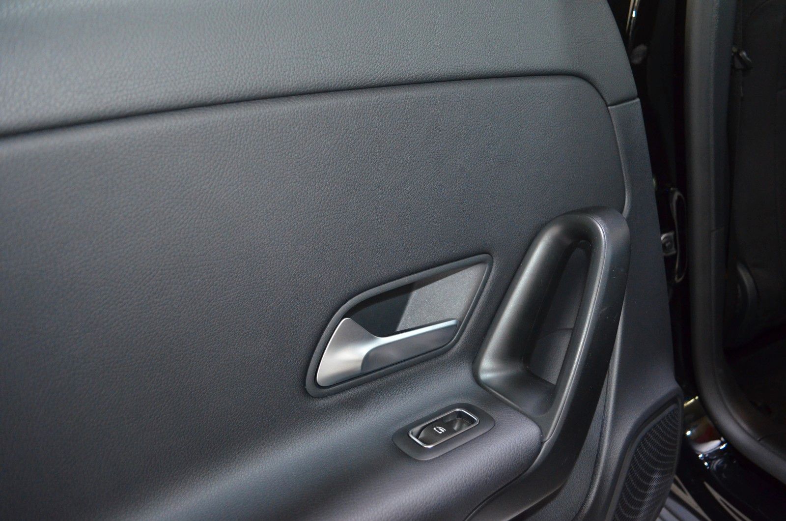 Mercedes-Benz A 220 – Bild 18