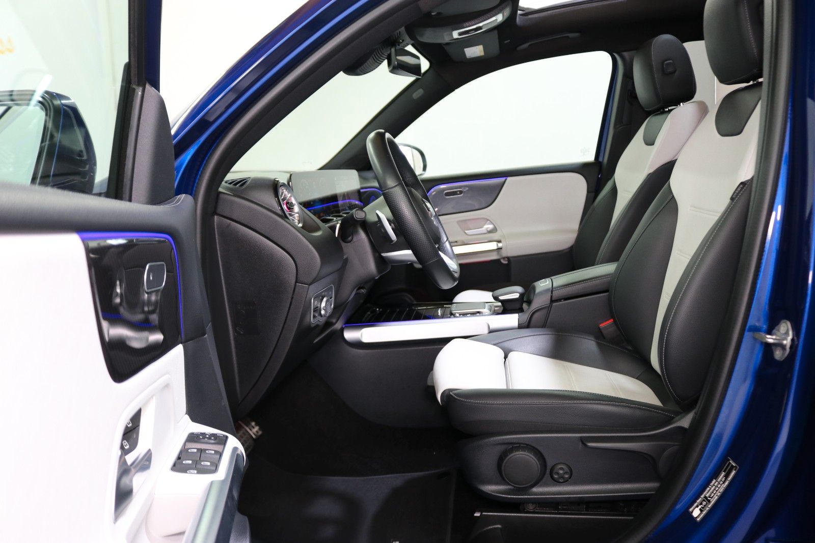 Mercedes-Benz GLB 220 – Bild 9