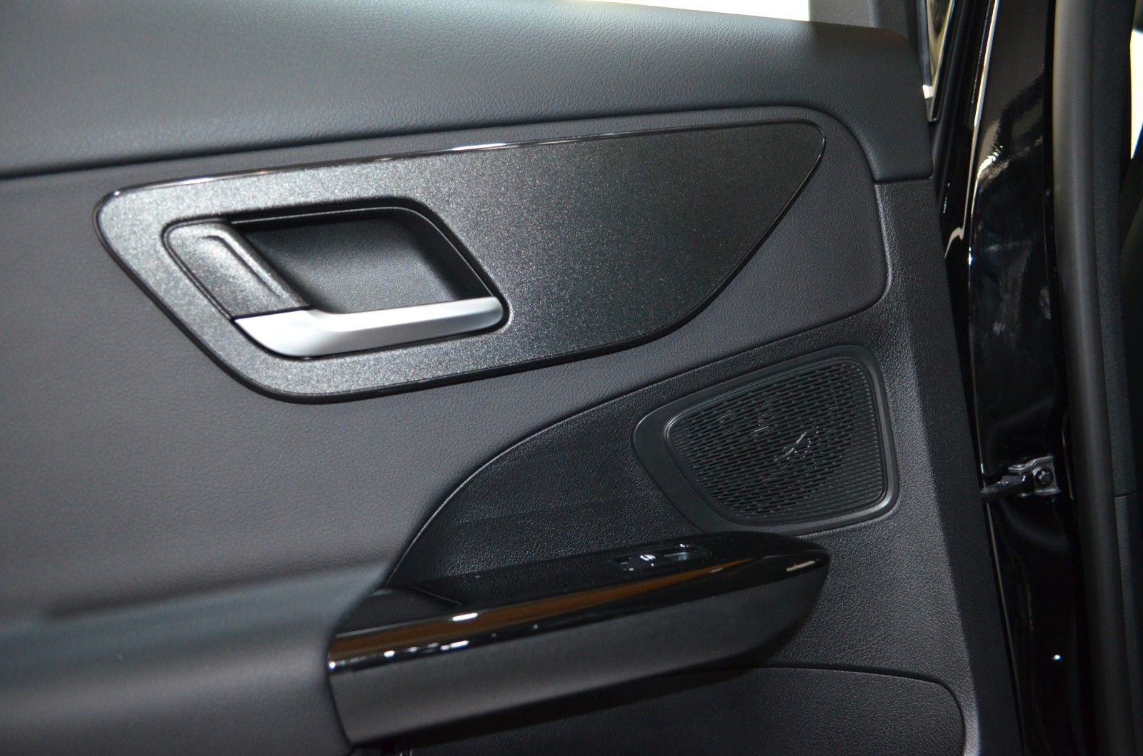 Mercedes-Benz C 220 – Bild 18