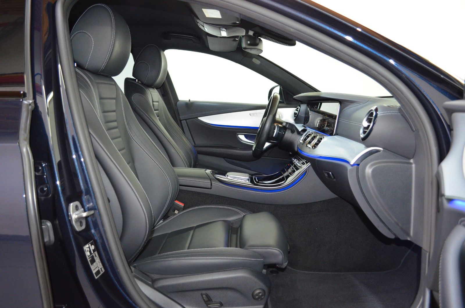 Mercedes-Benz E 400 – Bild 15
