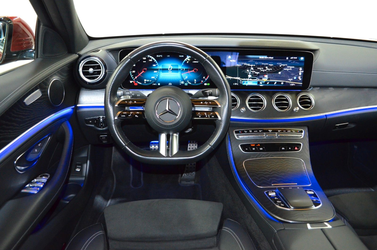 Mercedes-Benz E 400 – Bild 10