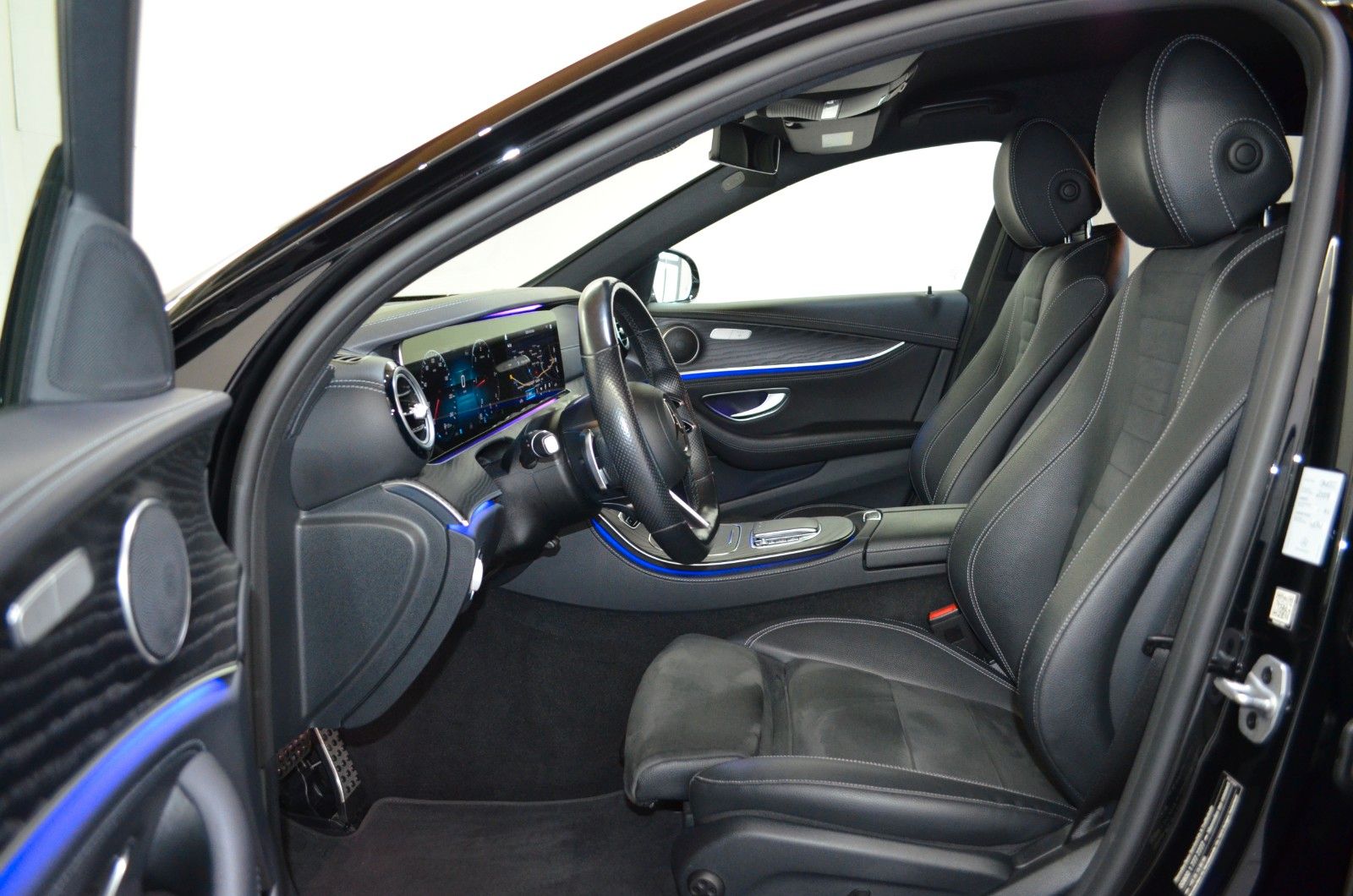 Mercedes-Benz E 220 – Bild 8