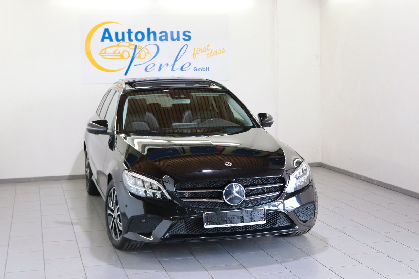 Mercedes-Benz C 300 – Bild 1