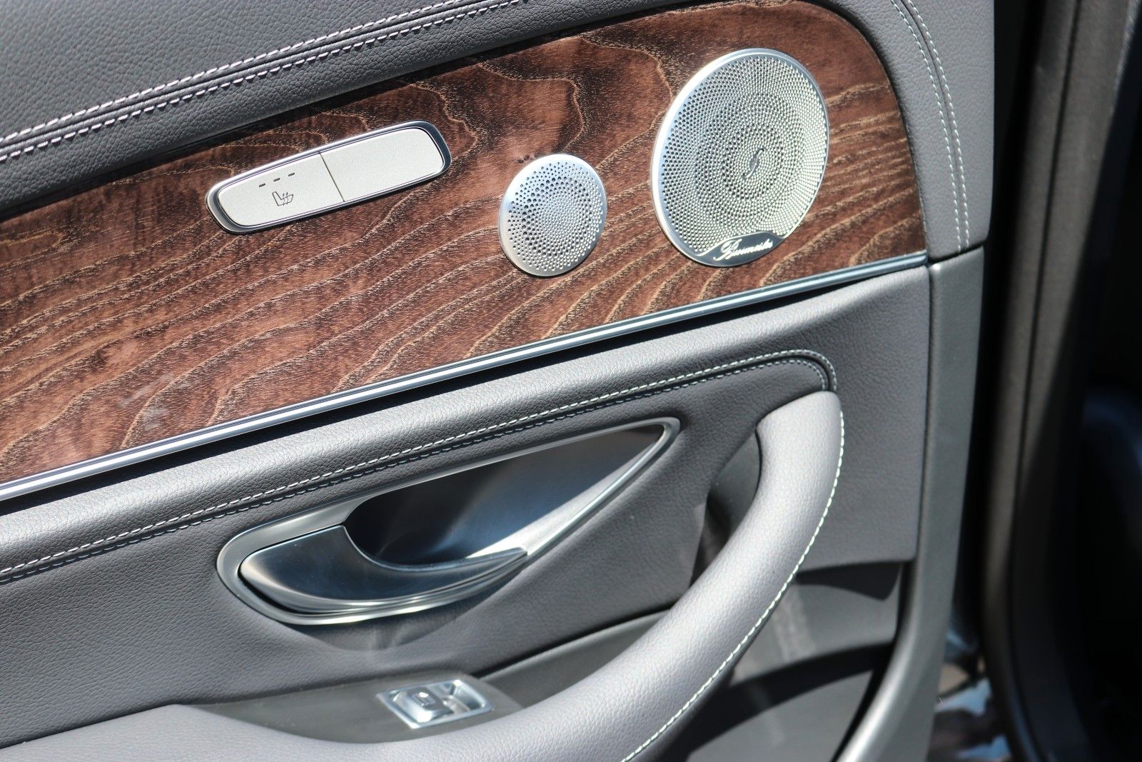 Mercedes-Benz E 400 – Bild 21