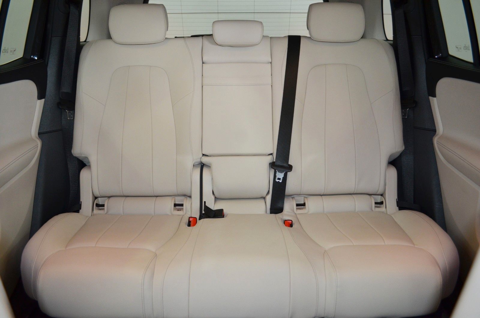 Mercedes-Benz GLB 220 – Bild 11