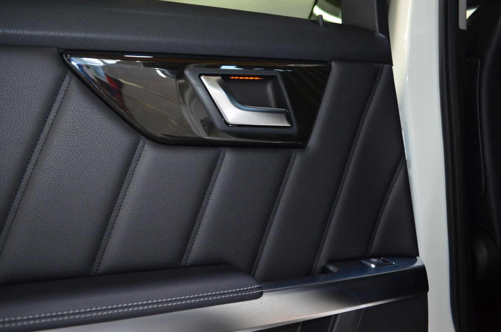 Mercedes-Benz GLK 350 – Bild 18