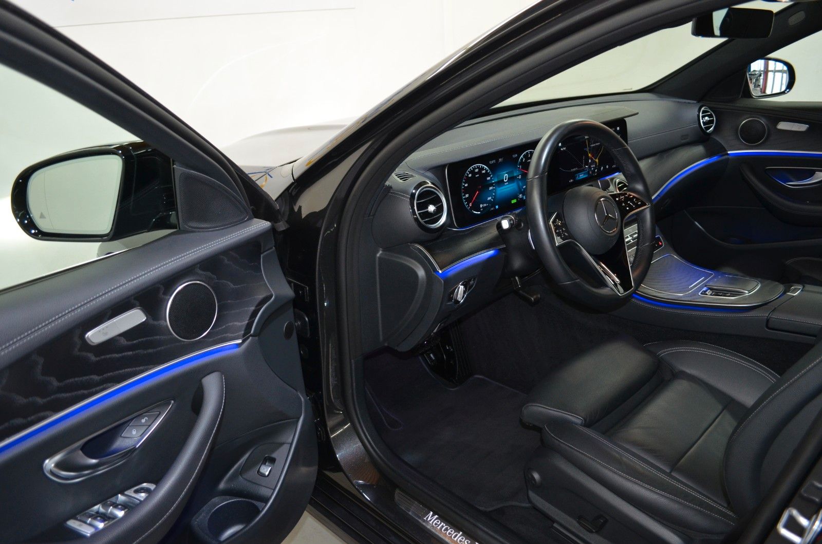 Mercedes-Benz E 300 – Bild 7