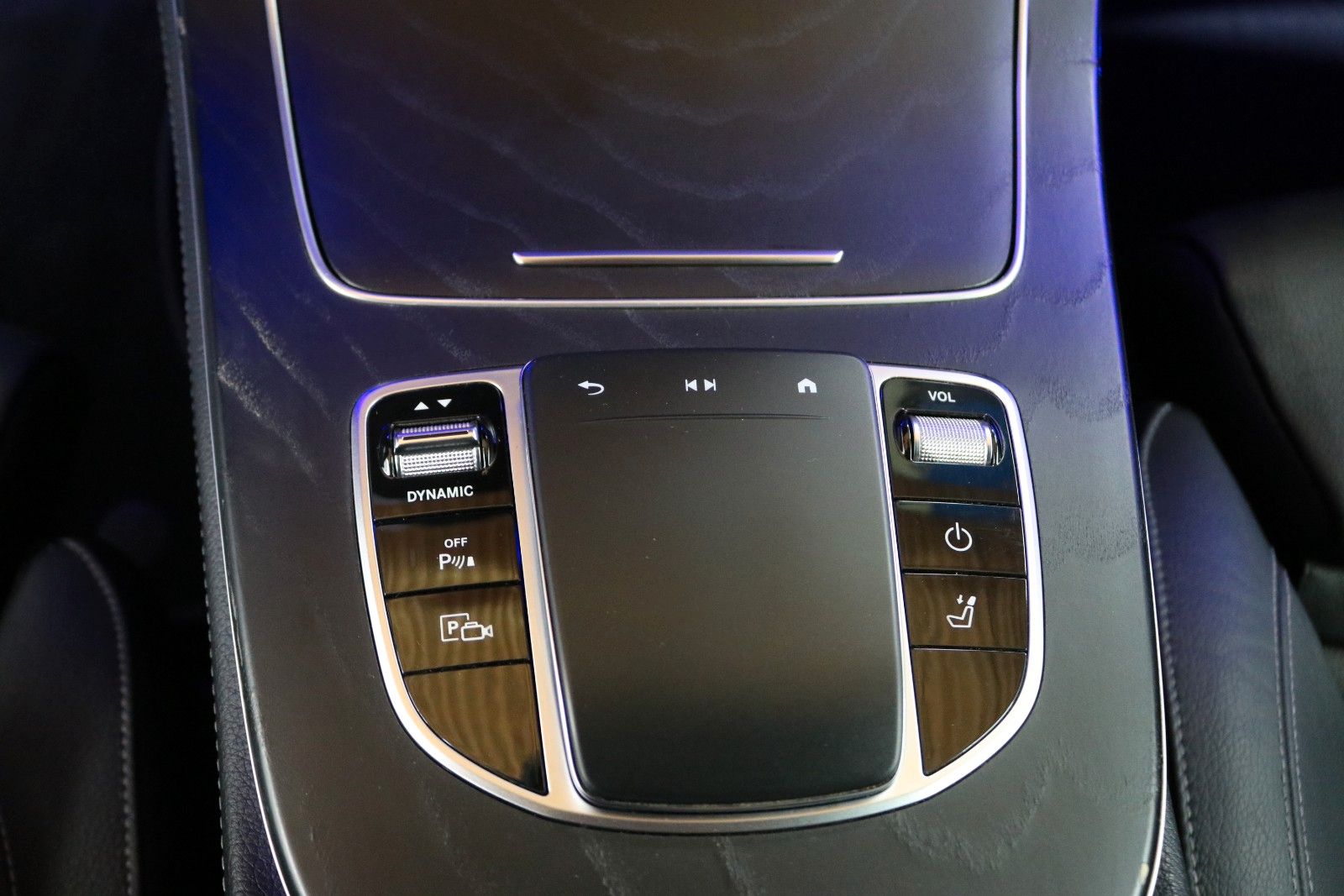 Mercedes-Benz E 300 – Bild 22