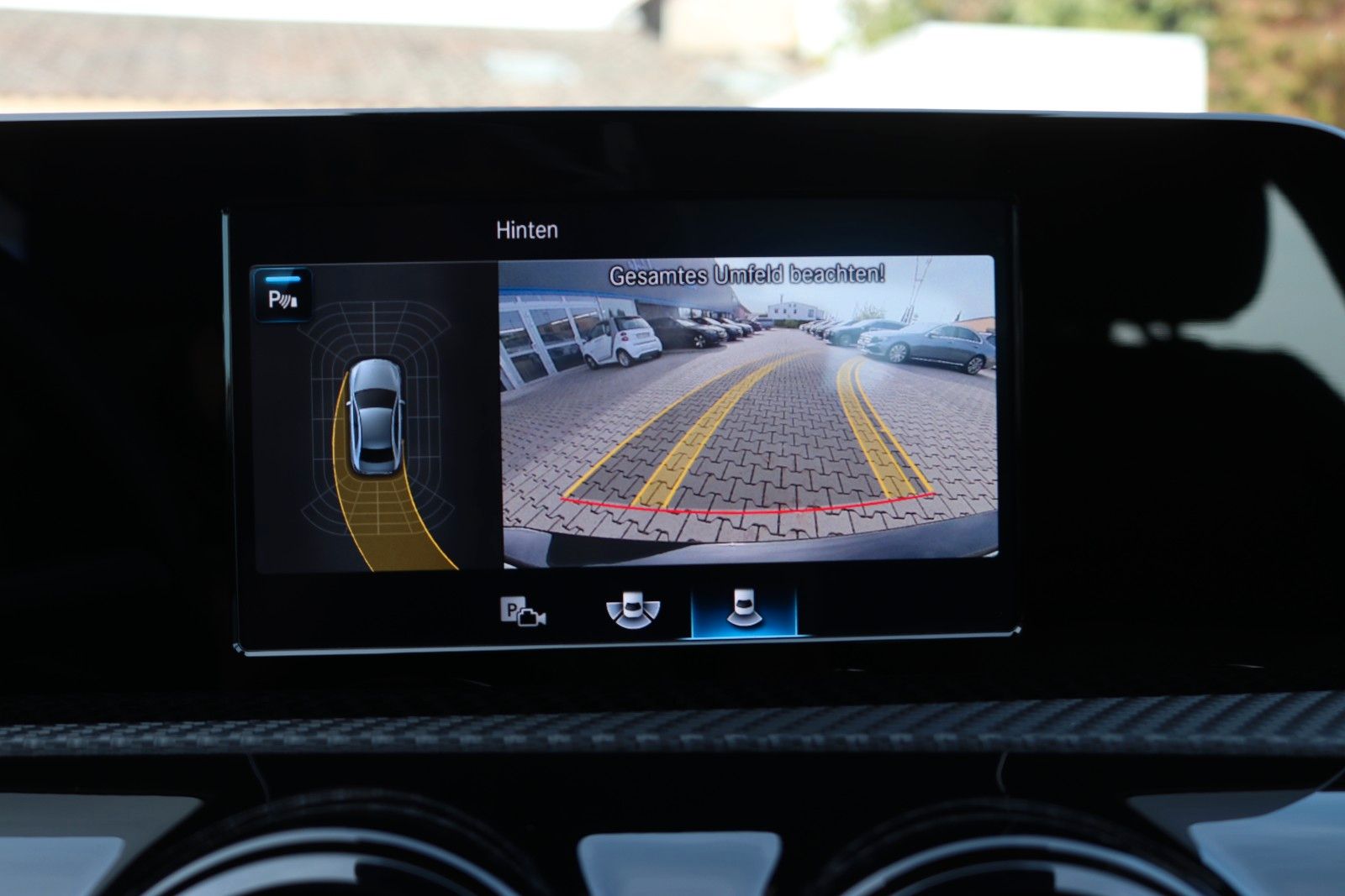 Mercedes-Benz A 220 – Bild 26