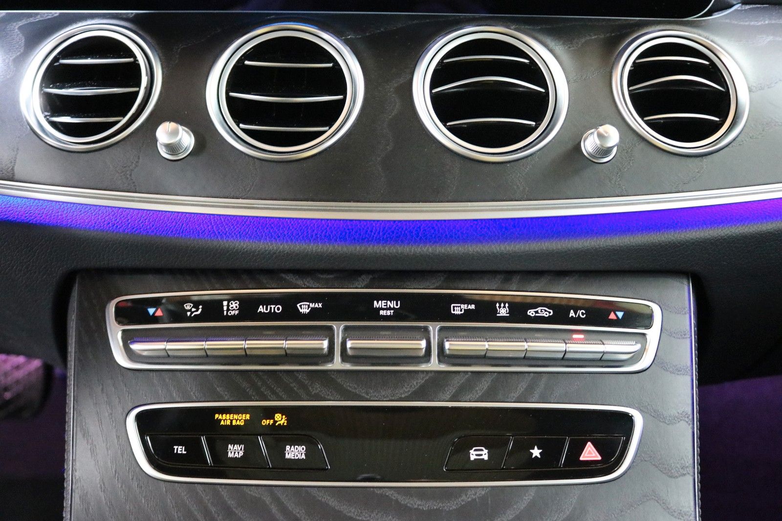 Mercedes-Benz E 300 – Bild 20