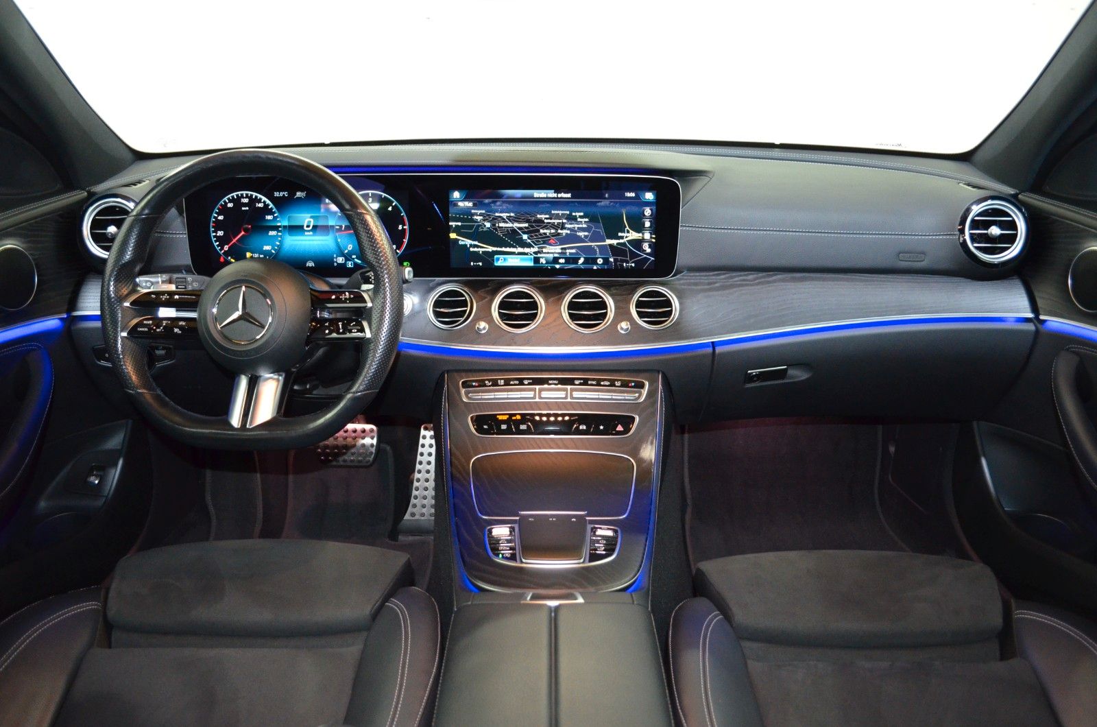 Mercedes-Benz E 220 – Bild 6
