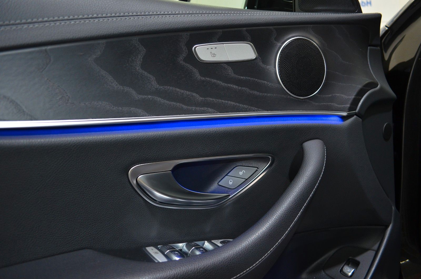 Mercedes-Benz E 300 – Bild 17