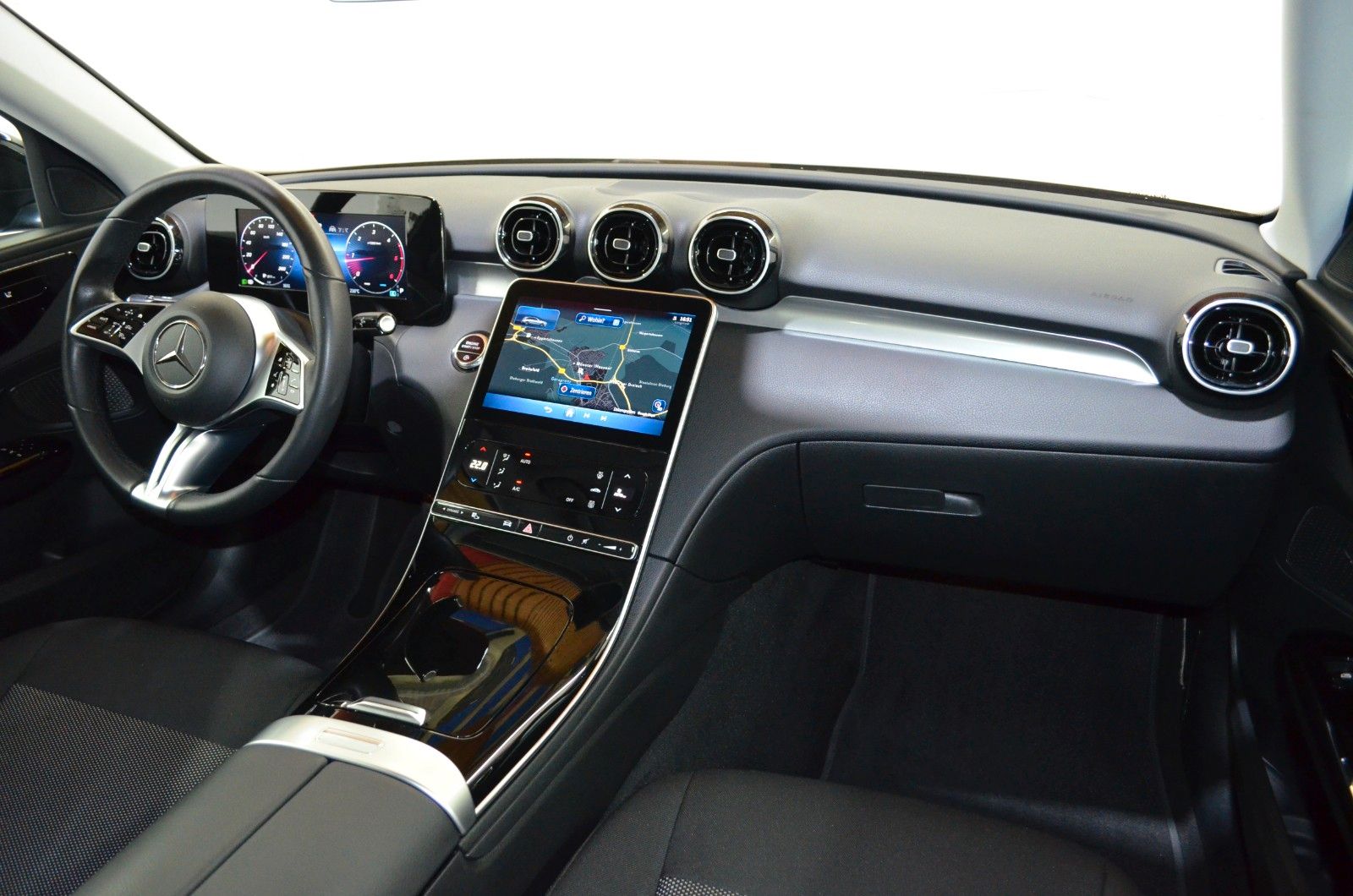 Mercedes-Benz C 220 – Bild 26