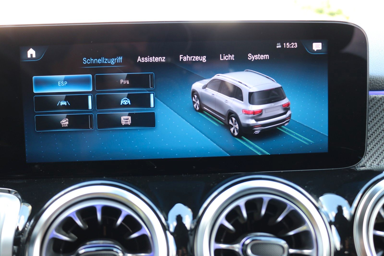 Mercedes-Benz GLB 220 – Bild 24