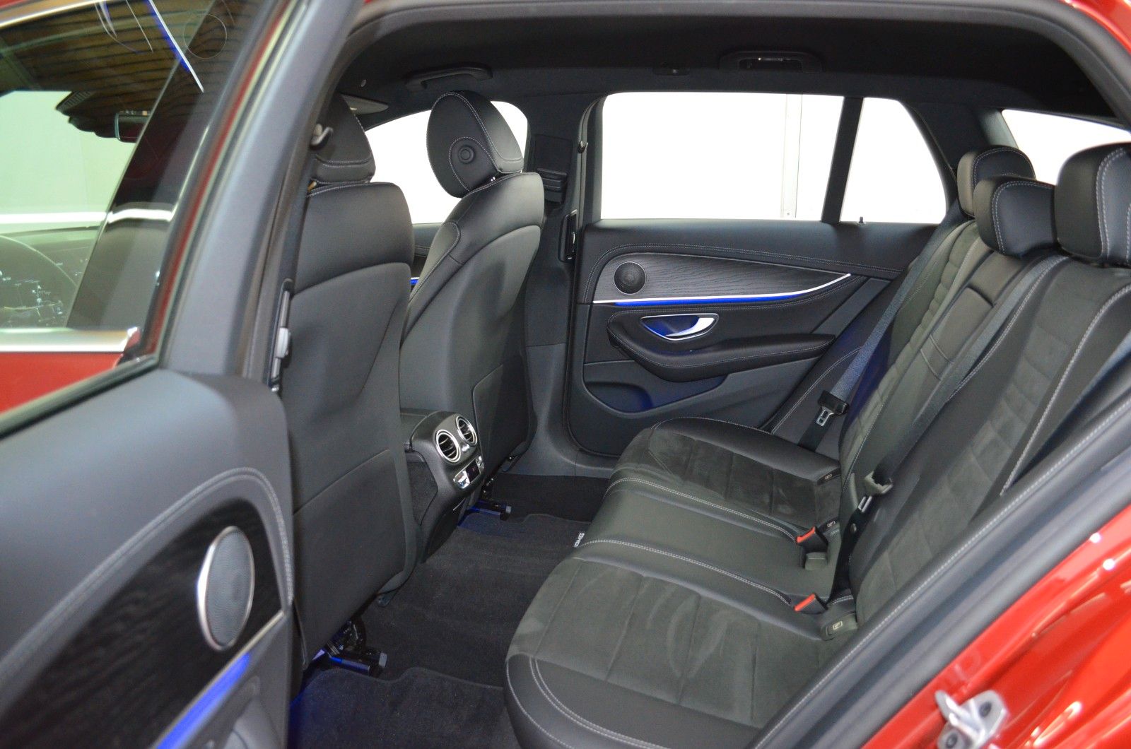 Mercedes-Benz E 400 – Bild 11