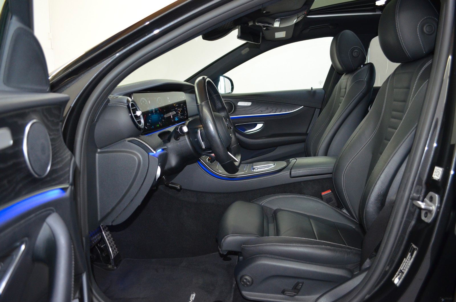Mercedes-Benz E 300 – Bild 9