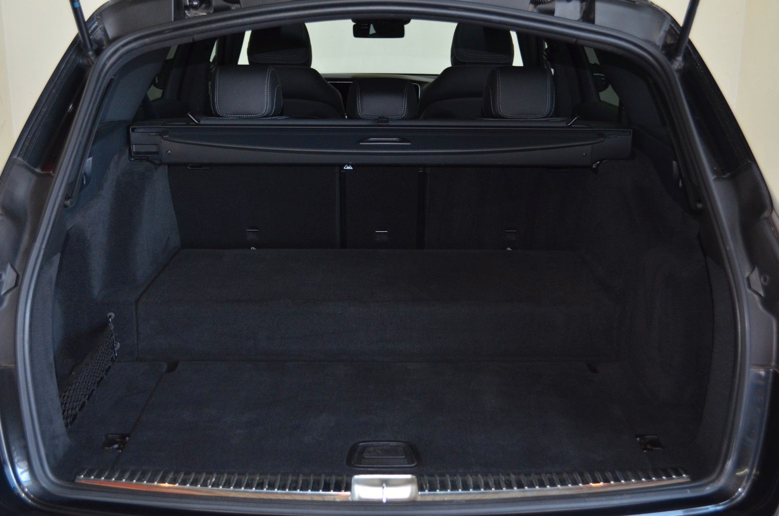 Mercedes-Benz E 300 – Bild 13