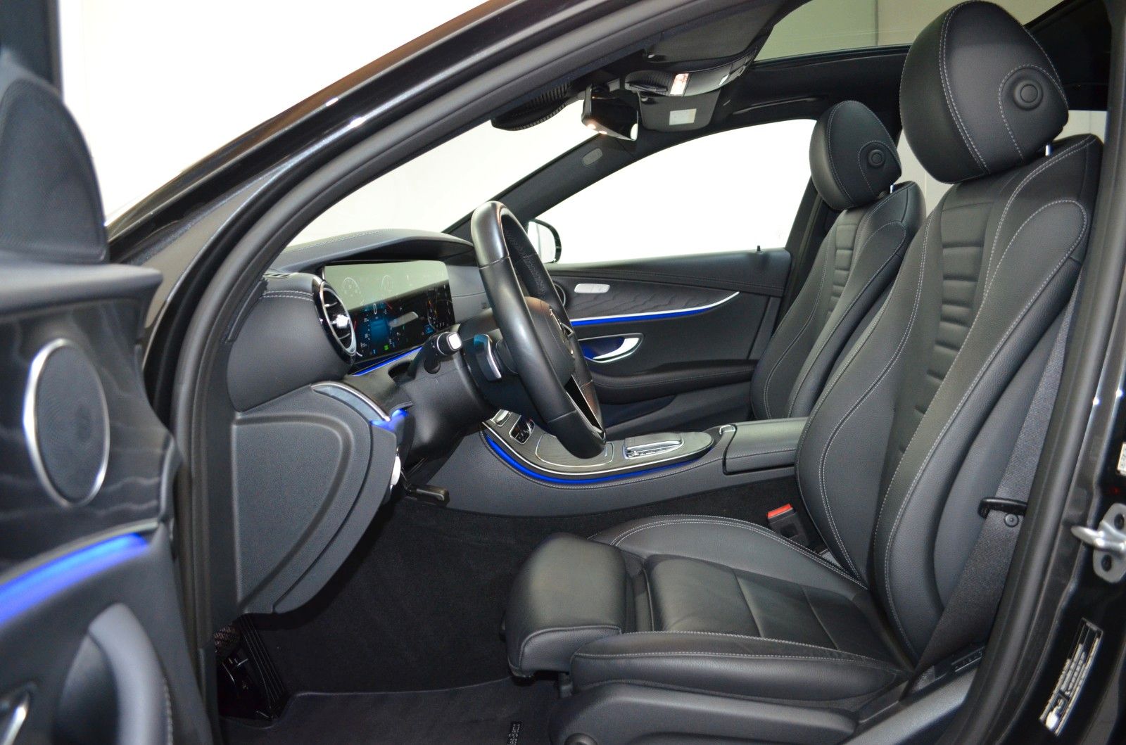 Mercedes-Benz E 300 – Bild 8