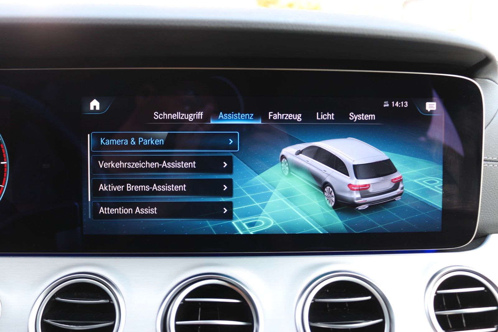 Mercedes-Benz E 400 – Bild 25
