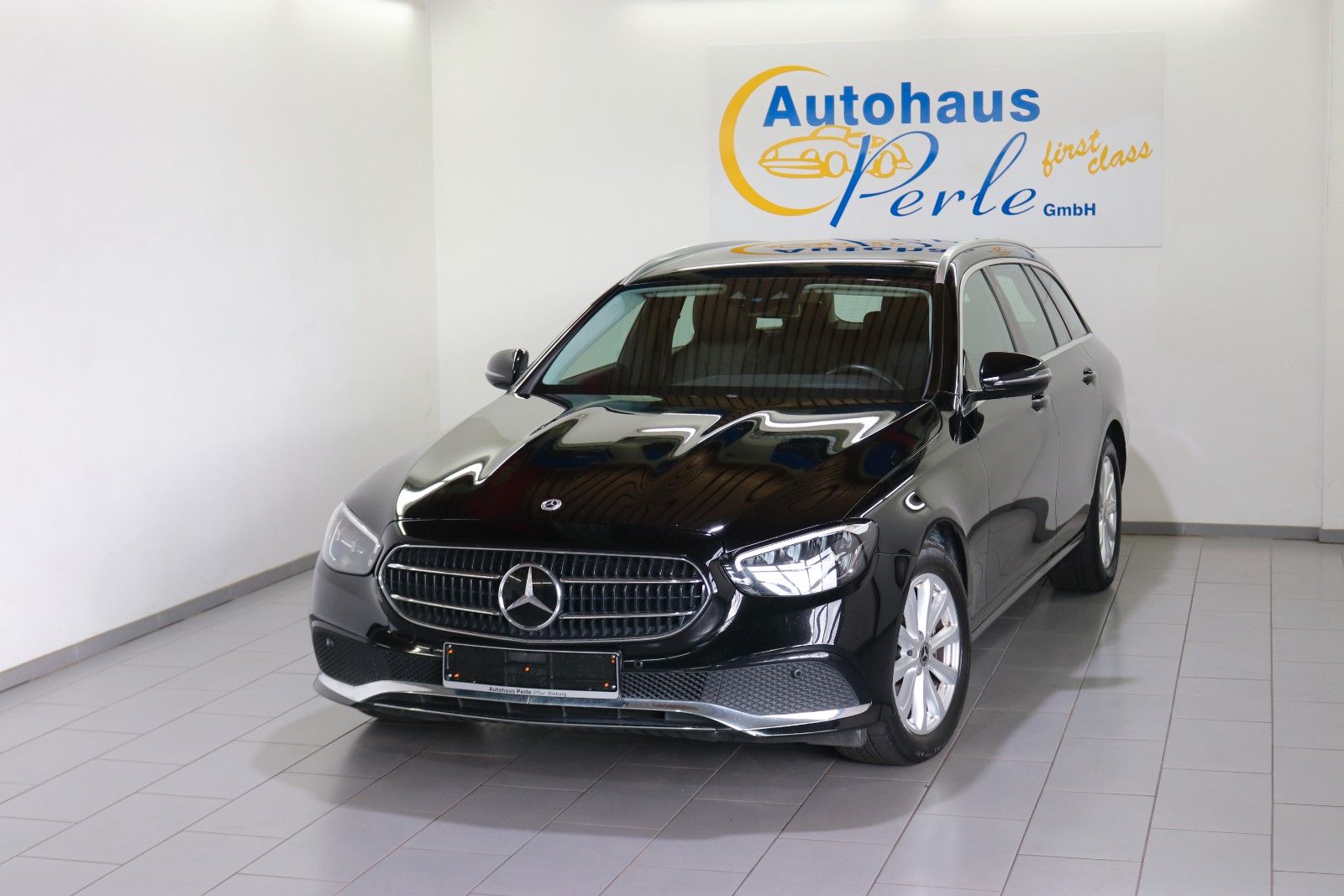Mercedes-Benz E 220 – Bild 2