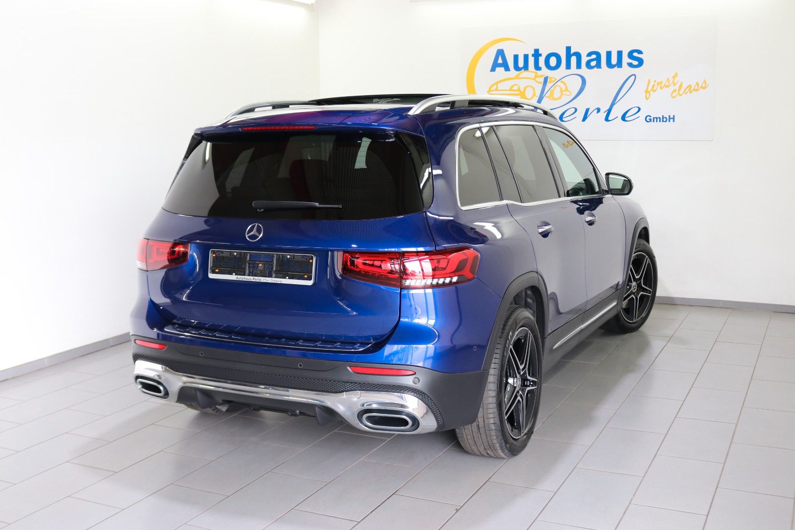 Mercedes-Benz GLB 220 – Bild 4