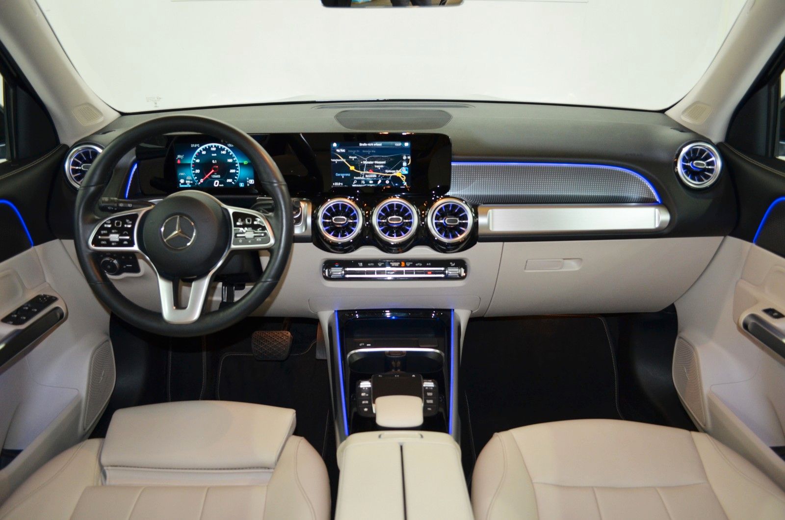 Mercedes-Benz GLB 220 – Bild 6