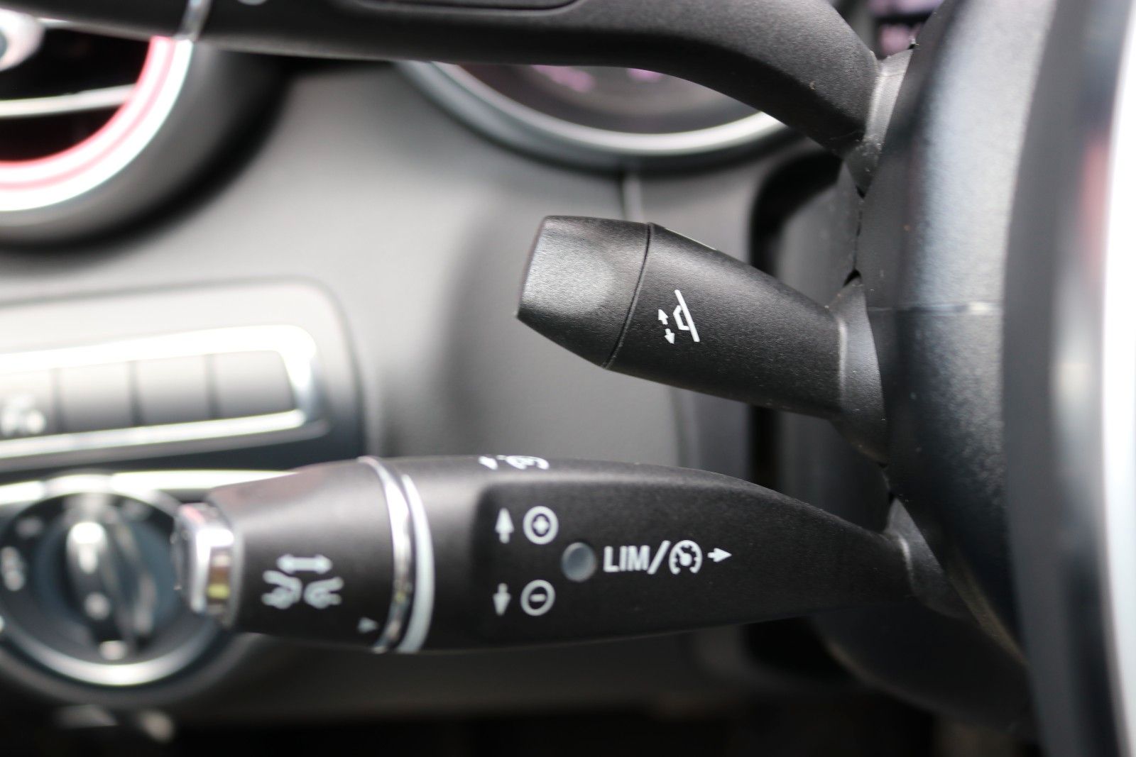 Mercedes-Benz C 400 – Bild 22