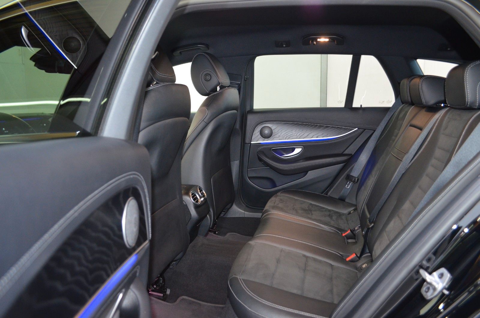Mercedes-Benz E 220 – Bild 10