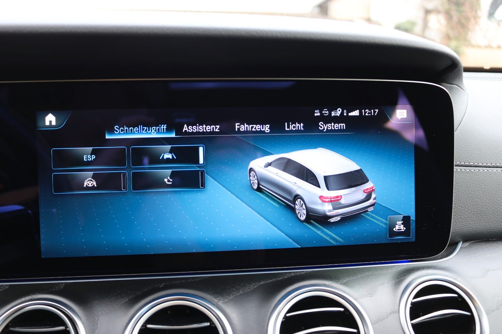 Mercedes-Benz E 300 – Bild 22