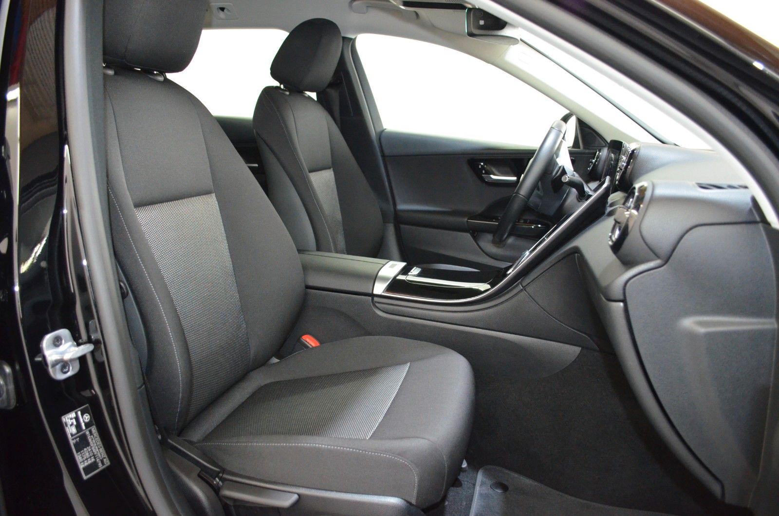 Mercedes-Benz C 220 – Bild 15