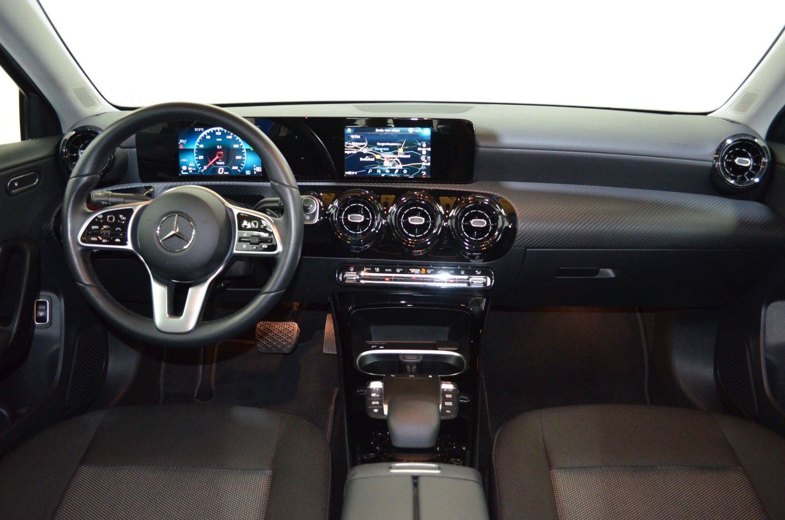 Mercedes-Benz A 220 – Bild 6