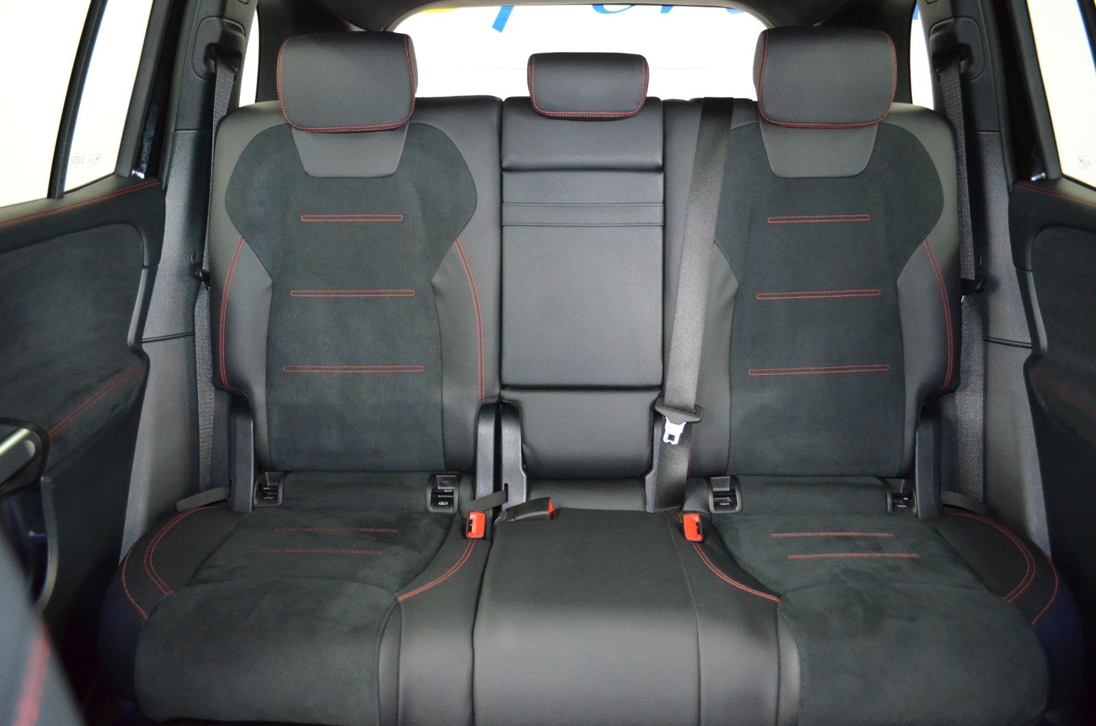 Mercedes-Benz GLB 220 – Bild 12