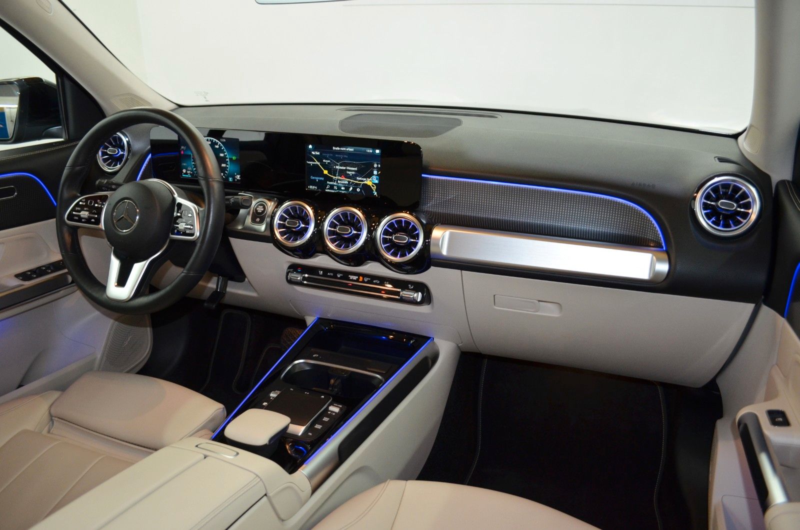 Mercedes-Benz GLB 220 – Bild 29