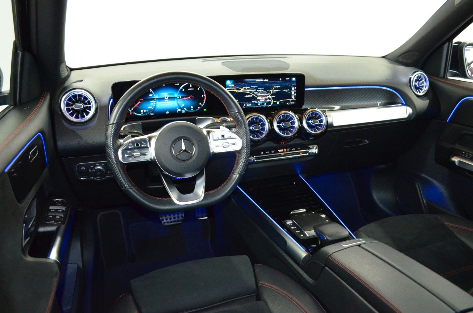 Mercedes-Benz GLB 220 – Bild 30