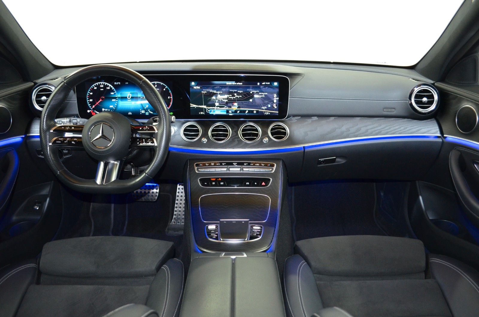 Mercedes-Benz E 400 – Bild 7